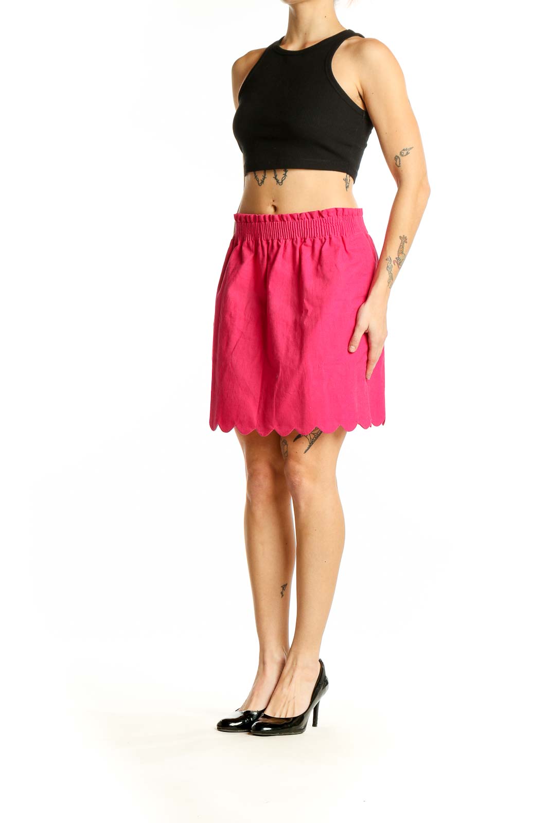 Front view of pink J. by J.Crew skirt with scalloped hem