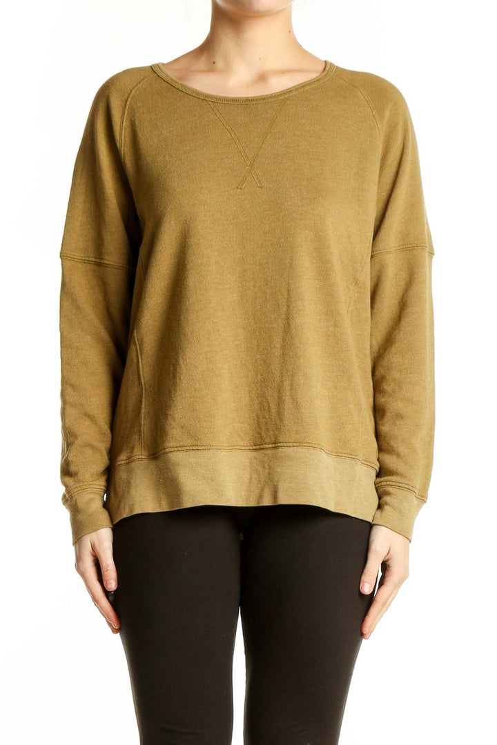 Front view of Madewell mustard raglan sleeve sweatshirt