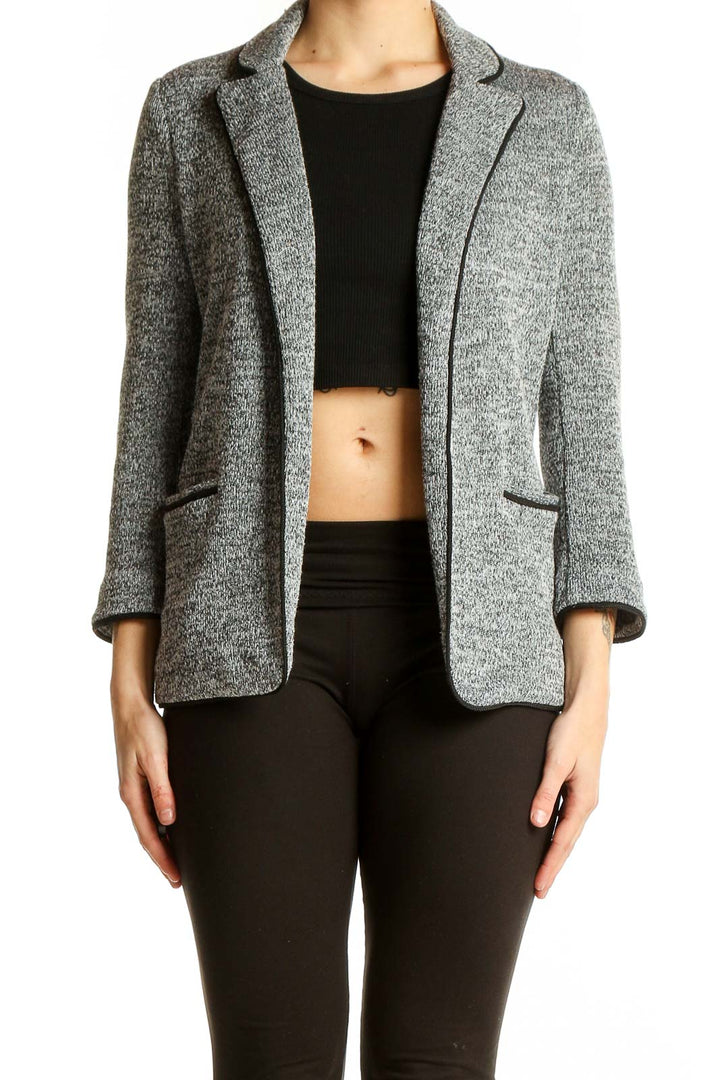 Front view of Skies Are Blue gray textured knit blazer on model