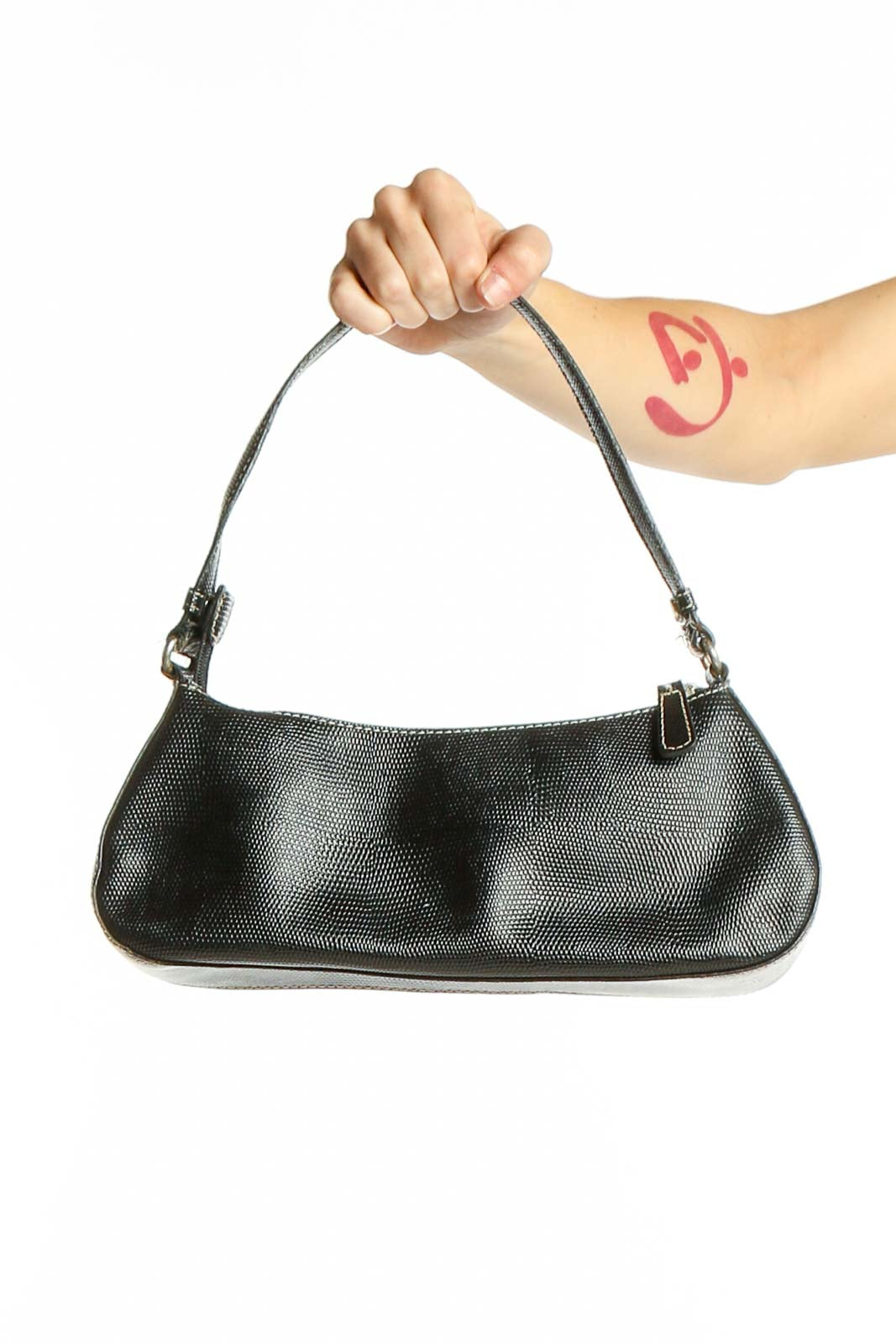 Front view of SilkRoll black textured baguette shoulder bag