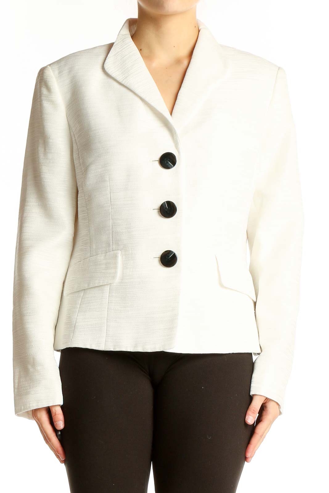 Front view of Jones Studio white polyester blazer with three-button closure