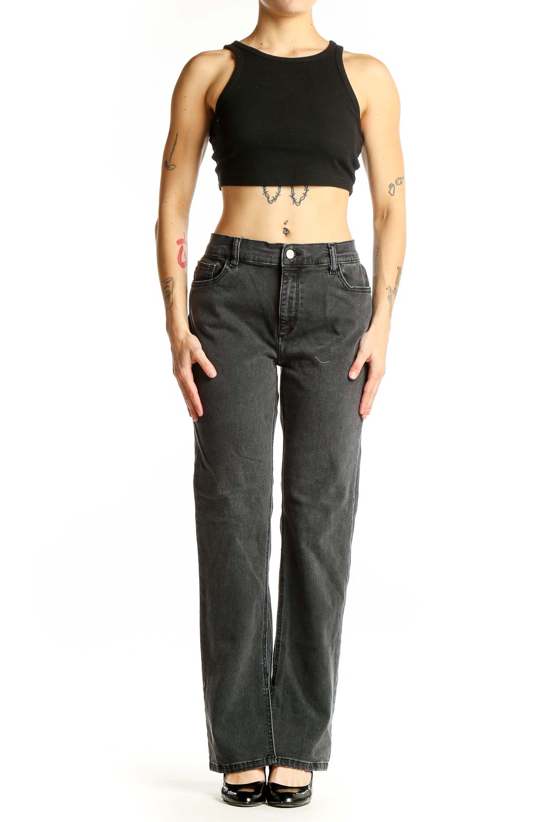 Front view of DL1961 charcoal gray straight leg jeans on model