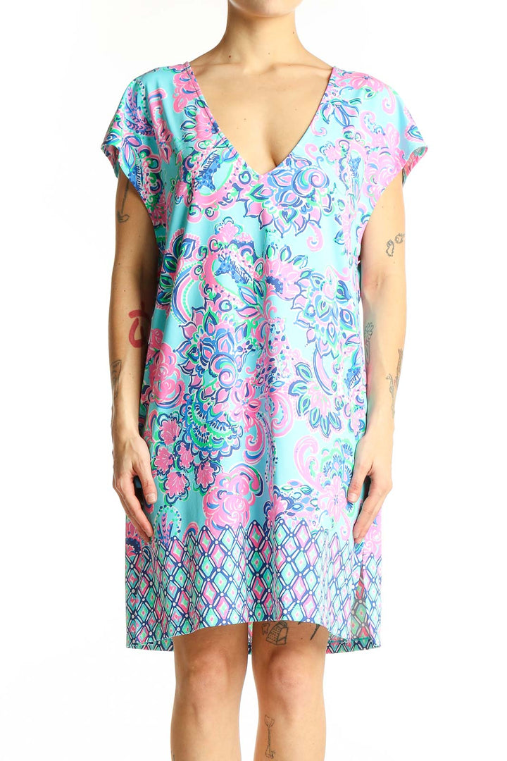 Front view of Lilly Pulitzer turquoise floral shift dress with V-neck