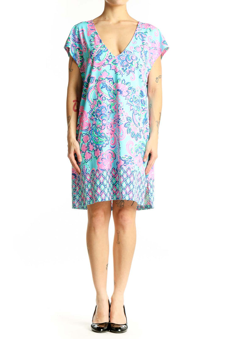 Front view of Lilly Pulitzer turquoise floral shift dress with V-neck