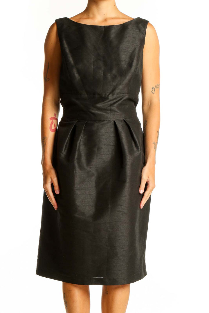 Front view of black sleeveless Alfred Sung cocktail dress with fitted silhouette