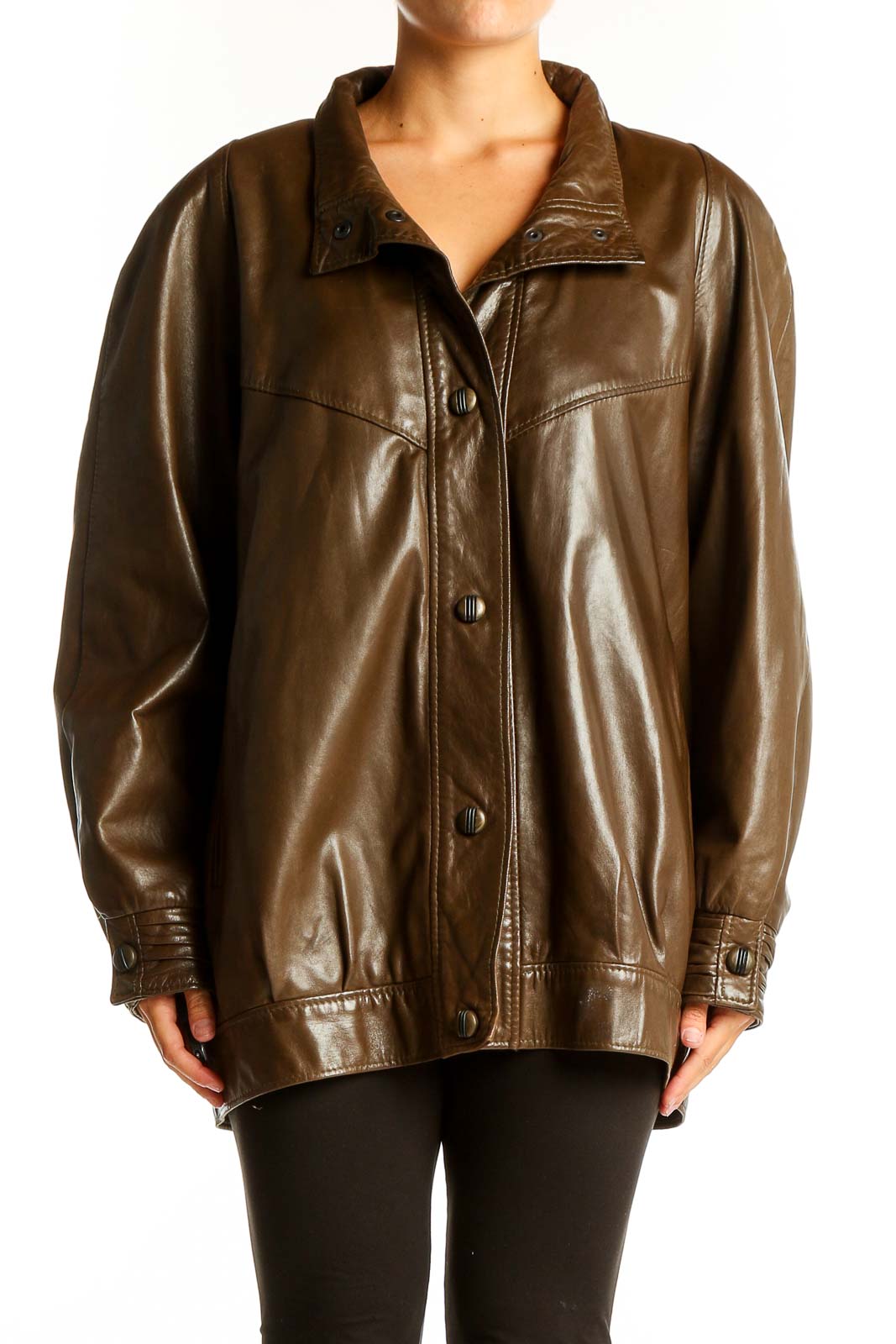 Front view of Sibylle Lyn brown leather oversized jacket on model