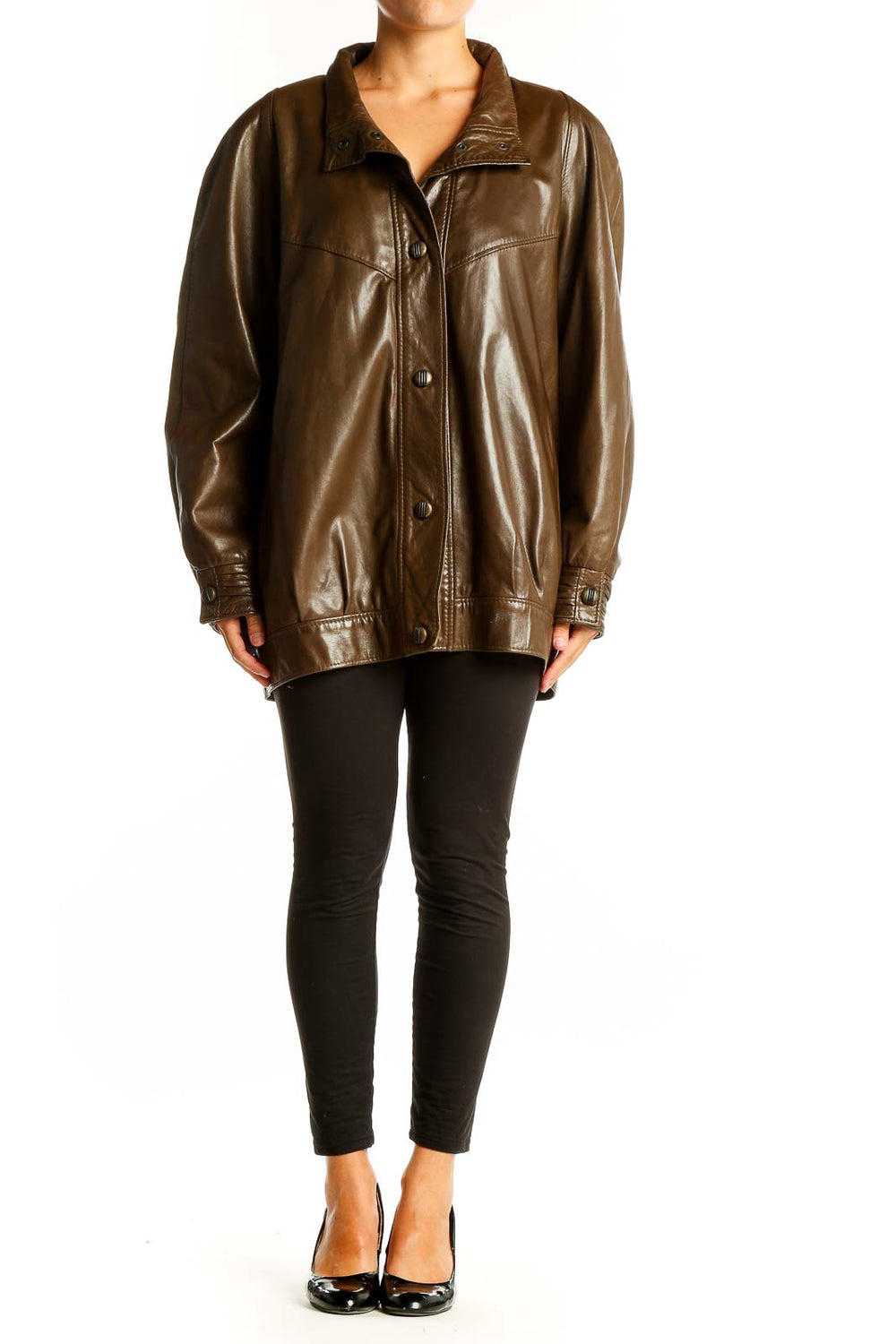 Front view of Sibylle Lyn brown leather oversized jacket on model