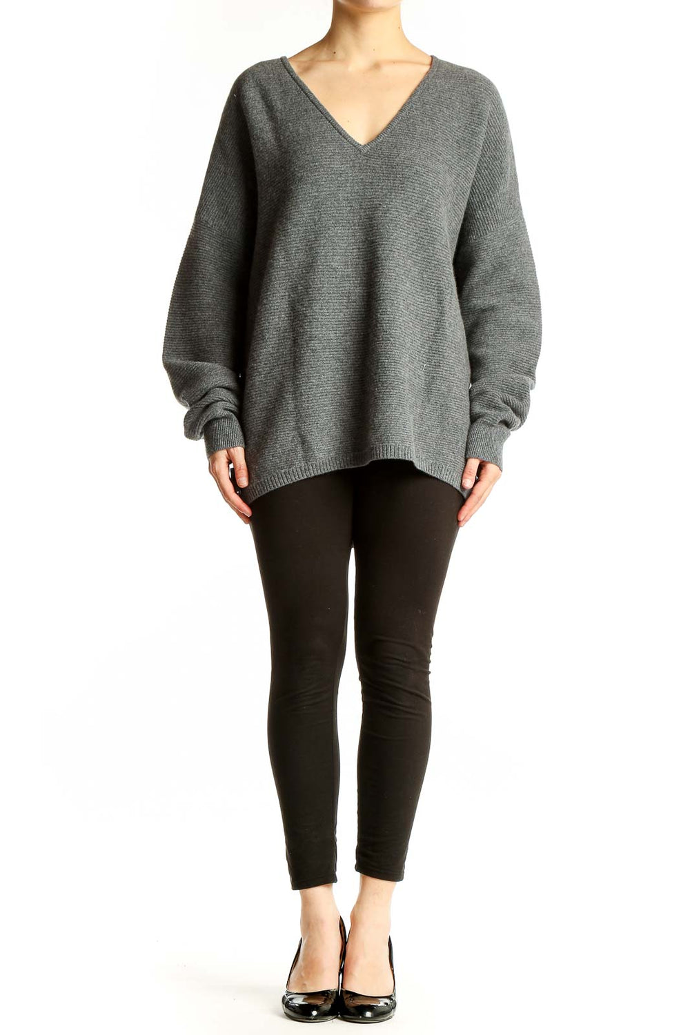 Front view of gray Nordstrom Signature cashmere V-neck oversized sweater