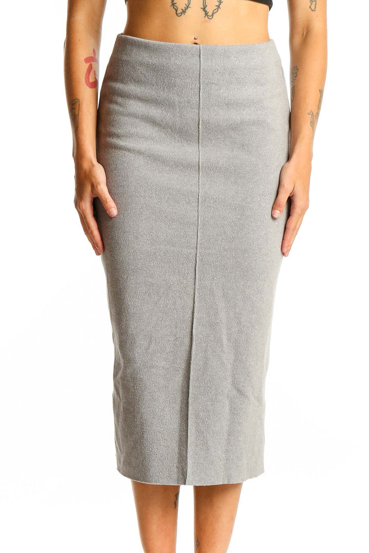Front view of gray Zara midi pencil skirt