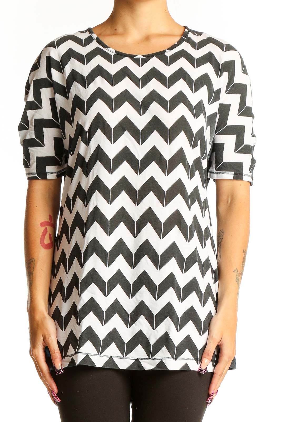 Front view of Lululemon black and white chevron print top