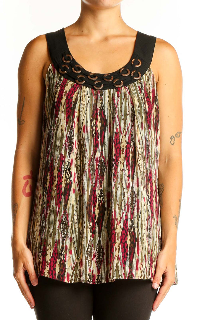 Front view of Signature by Larry Levine multicolor printed sleeveless blouse with black trim