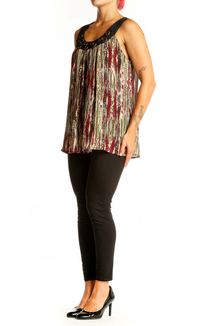 Front view of Signature by Larry Levine multicolor printed sleeveless blouse with black trim
