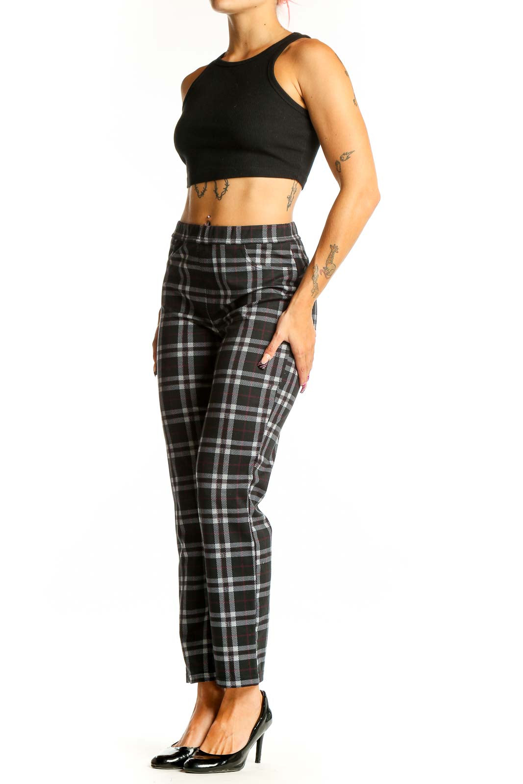Front view of Sanctuary black plaid straight-leg trousers on model