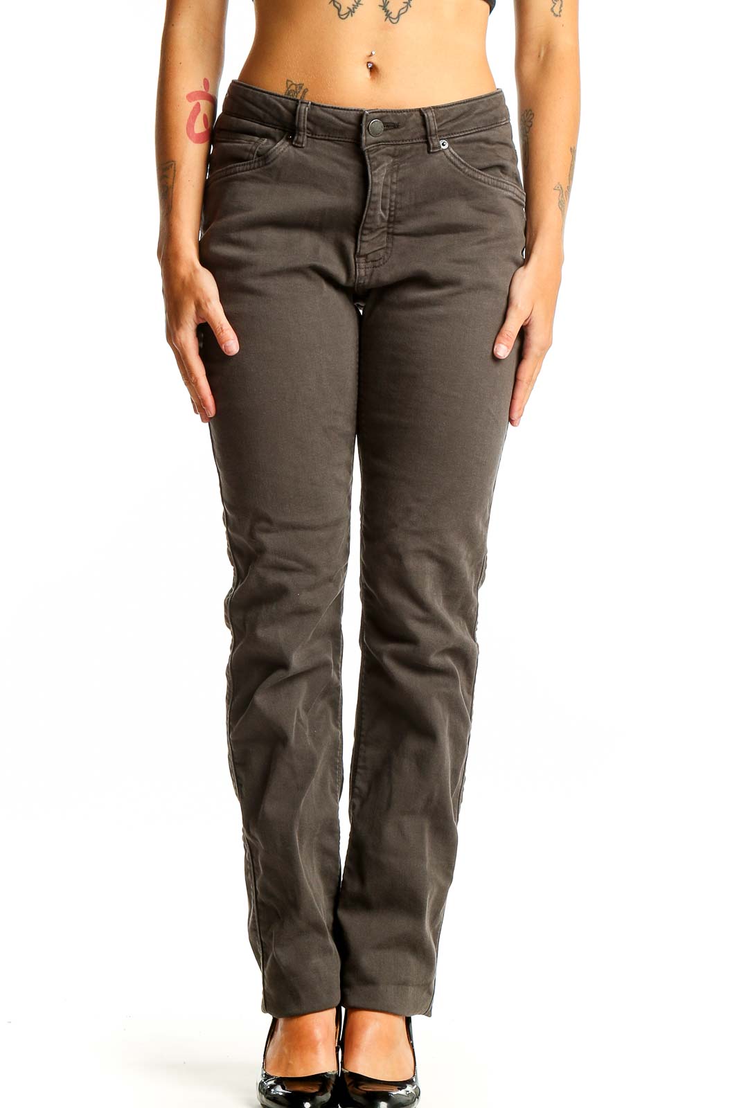Front view of DU/ER brown straight leg jeans on woman