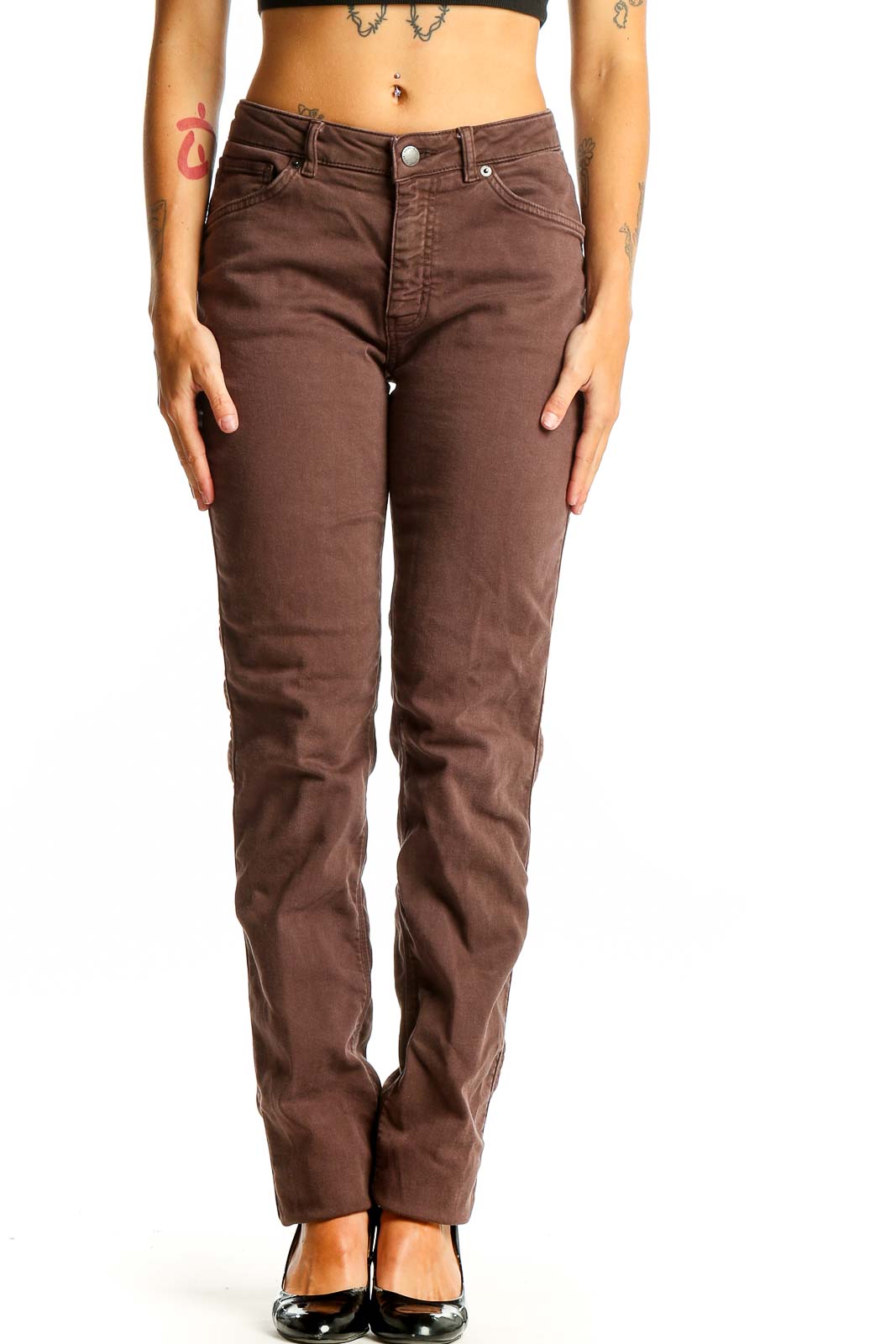 Front view of DU/ER brown straight leg jeans on model