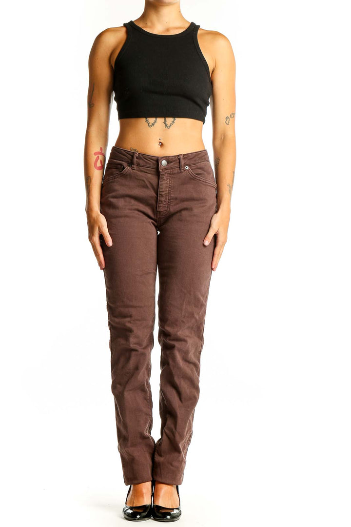 Front view of DU/ER brown straight leg jeans on model