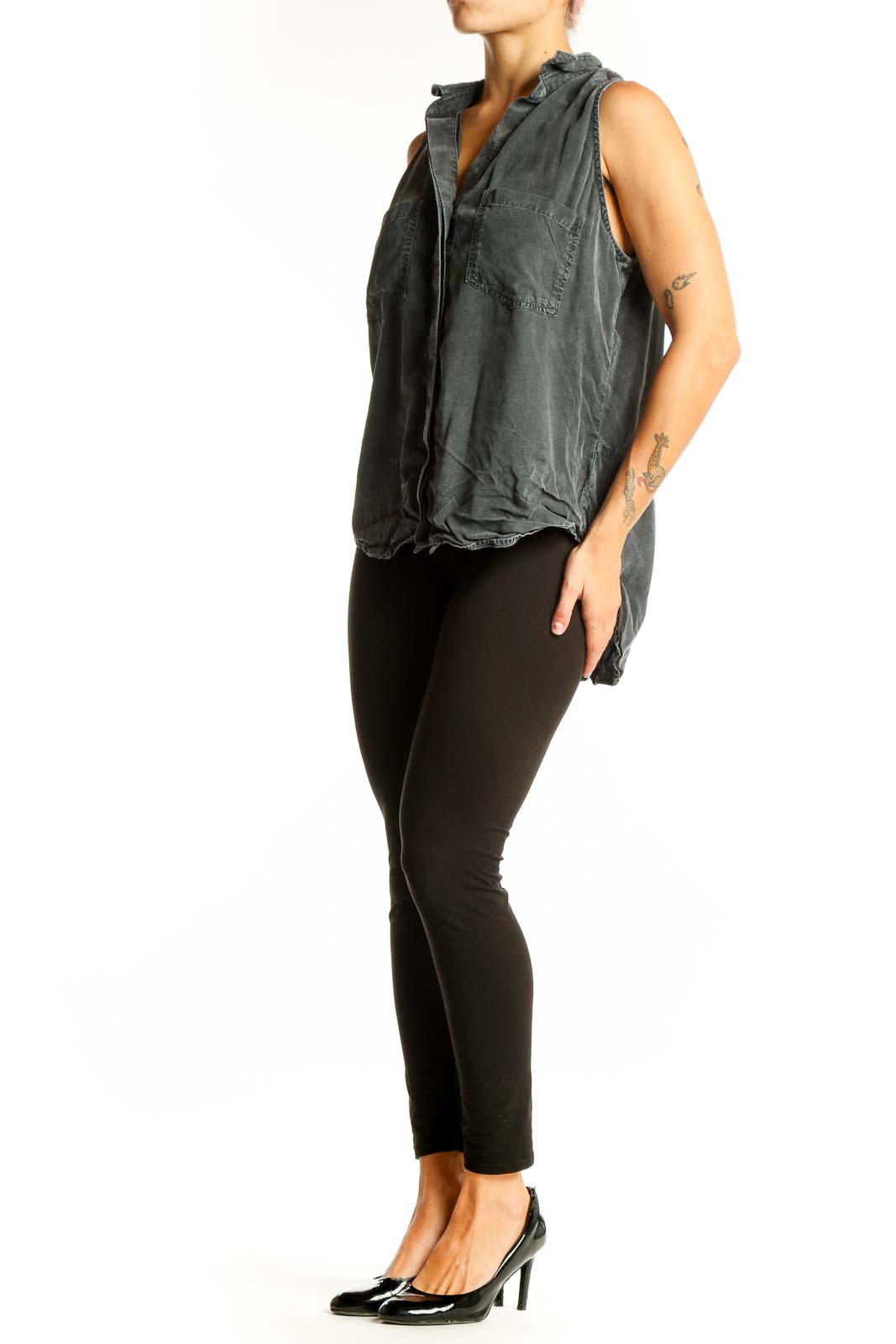 Front view of gray sleeveless button-up top by cloth & stone