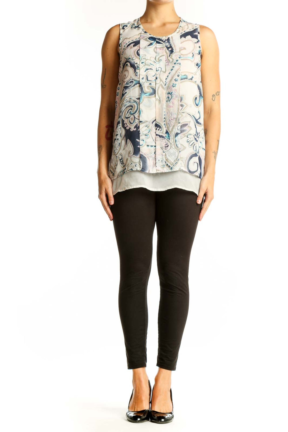 Front view of Daniel Rainn blue and white paisley sleeveless blouse with button-front closure