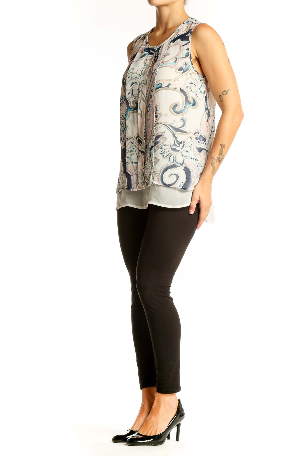 Front view of Daniel Rainn blue and white paisley sleeveless blouse with button-front closure