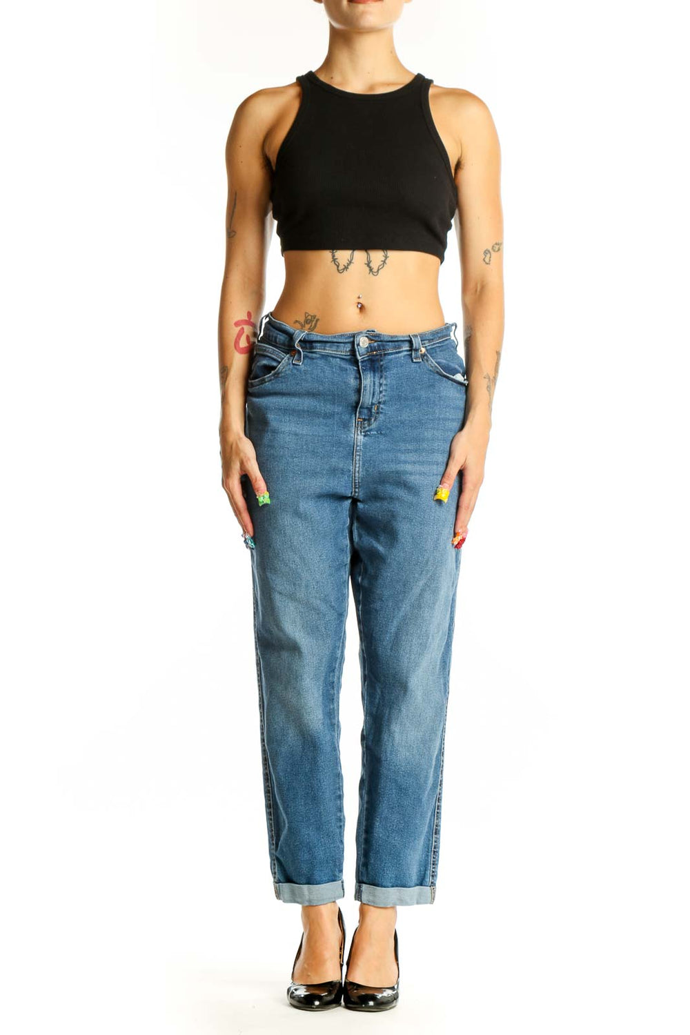 Front view of Levi's classic straight leg jeans in medium blue wash