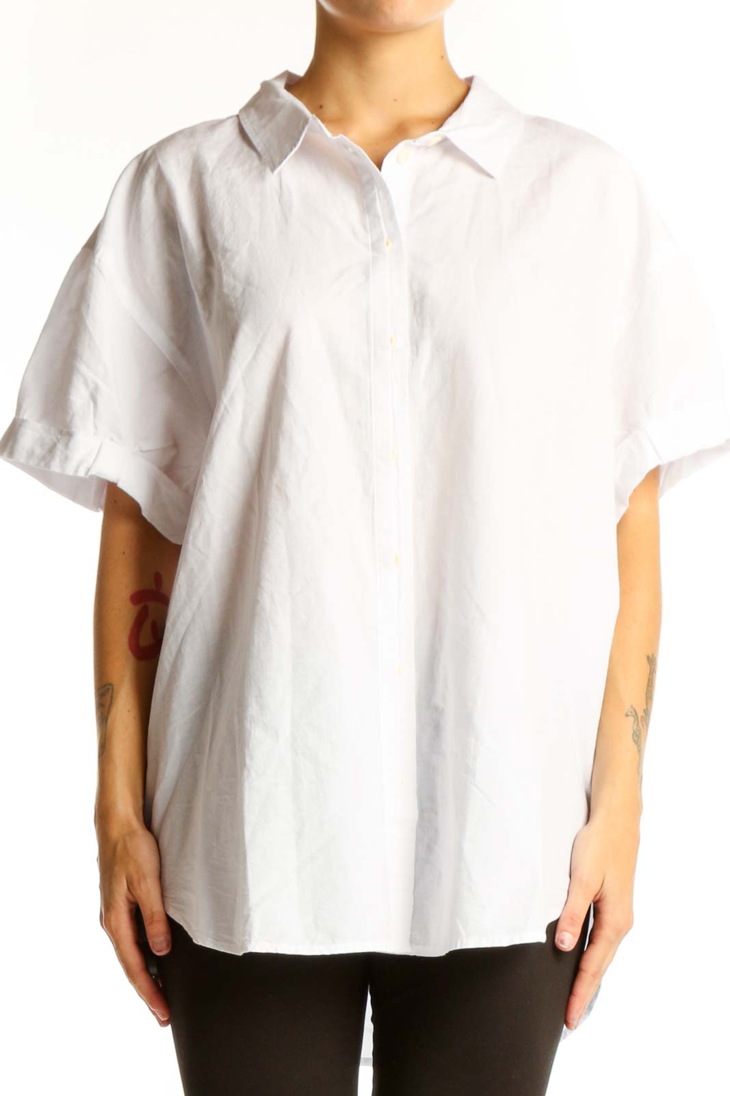 Front view of Madewell white oversized button-down shirt on model