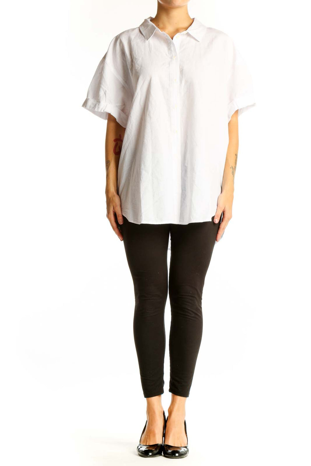 Front view of Madewell white oversized button-down shirt on model