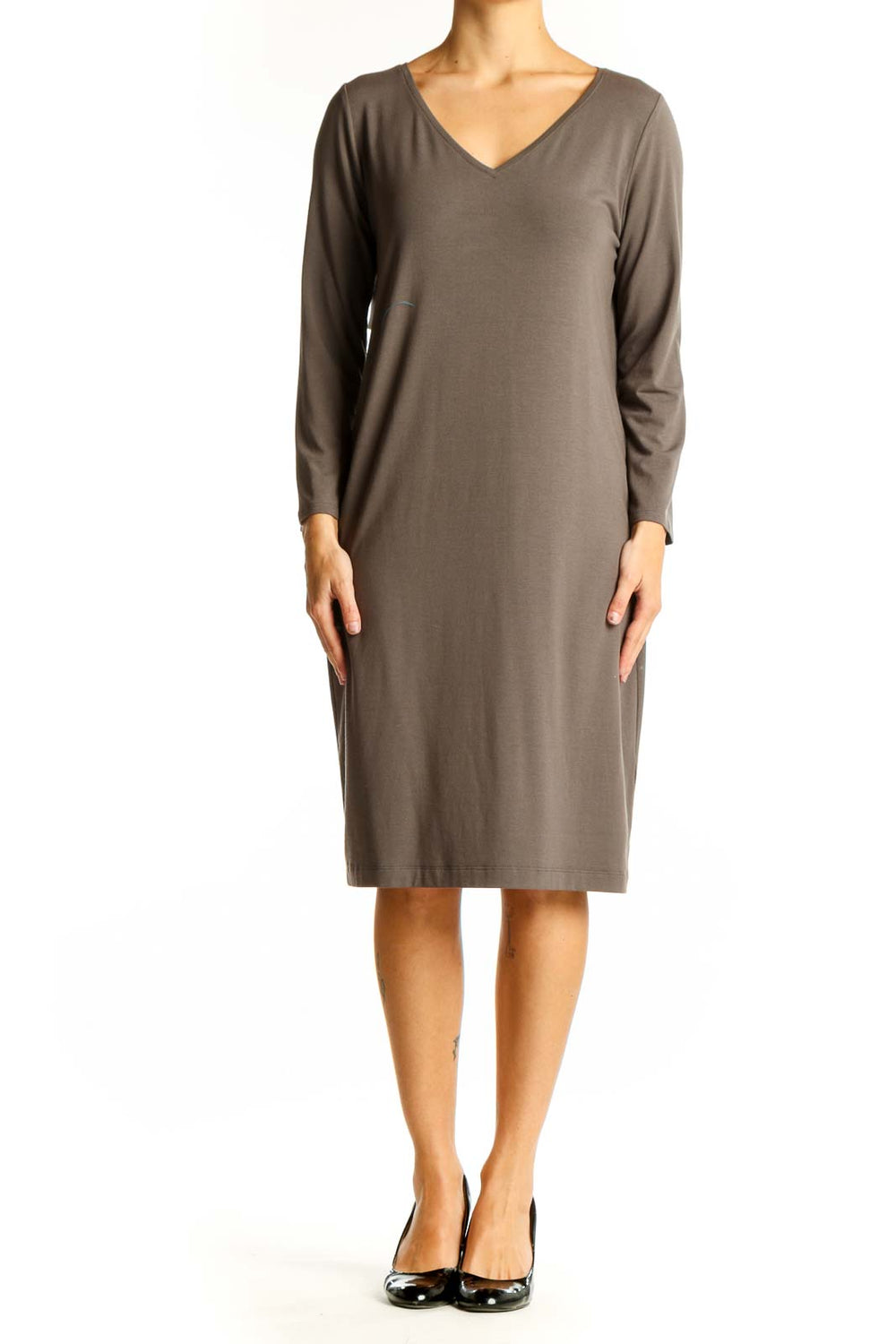 Front view of Eileen Fisher taupe V-neck long sleeve midi dress