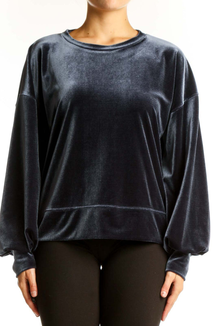 Front view of gray velvet oversized sweatshirt from Madewell