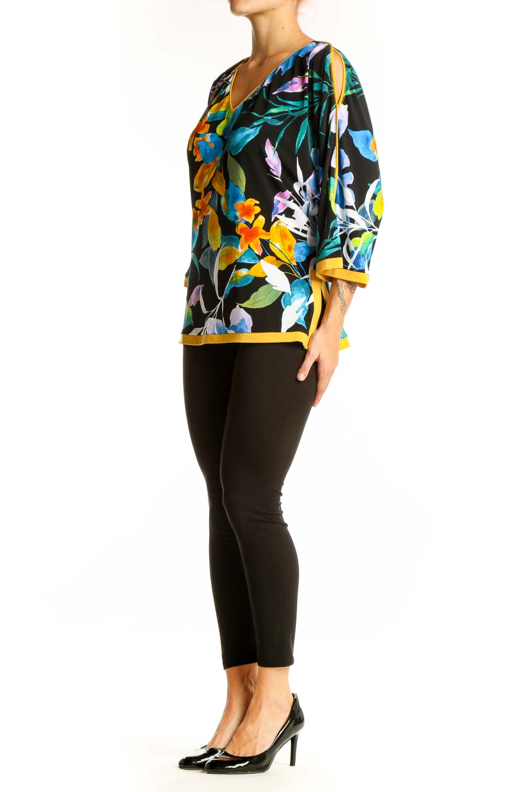 Front view of FRANK LYMAN multicolor floral V-neck blouse with 3/4 sleeves