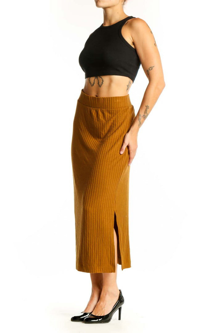 Front view of Lou & Grey mustard ribbed midi skirt with side slit