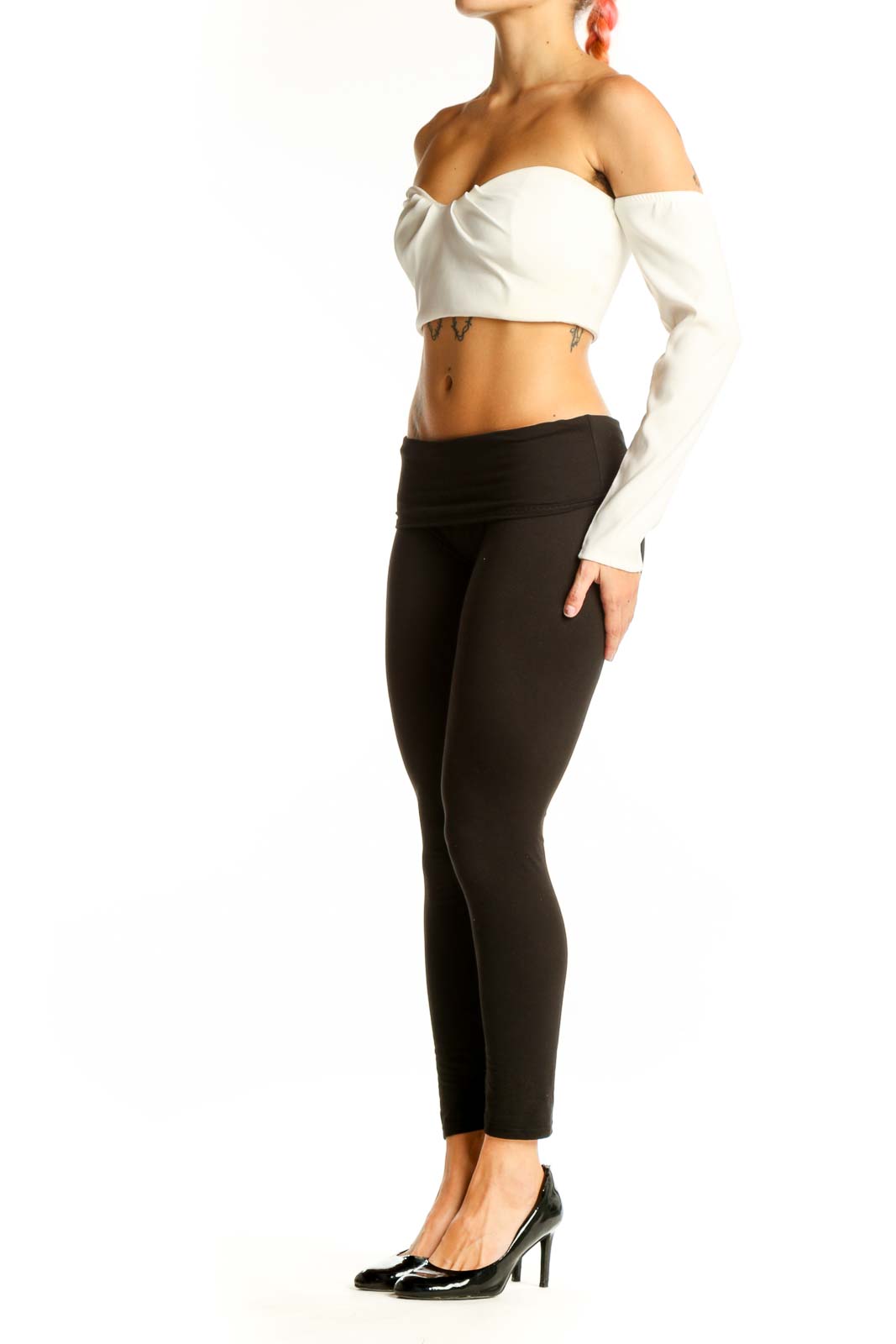 Front view of white off-shoulder crop top from Zara with sweetheart neckline