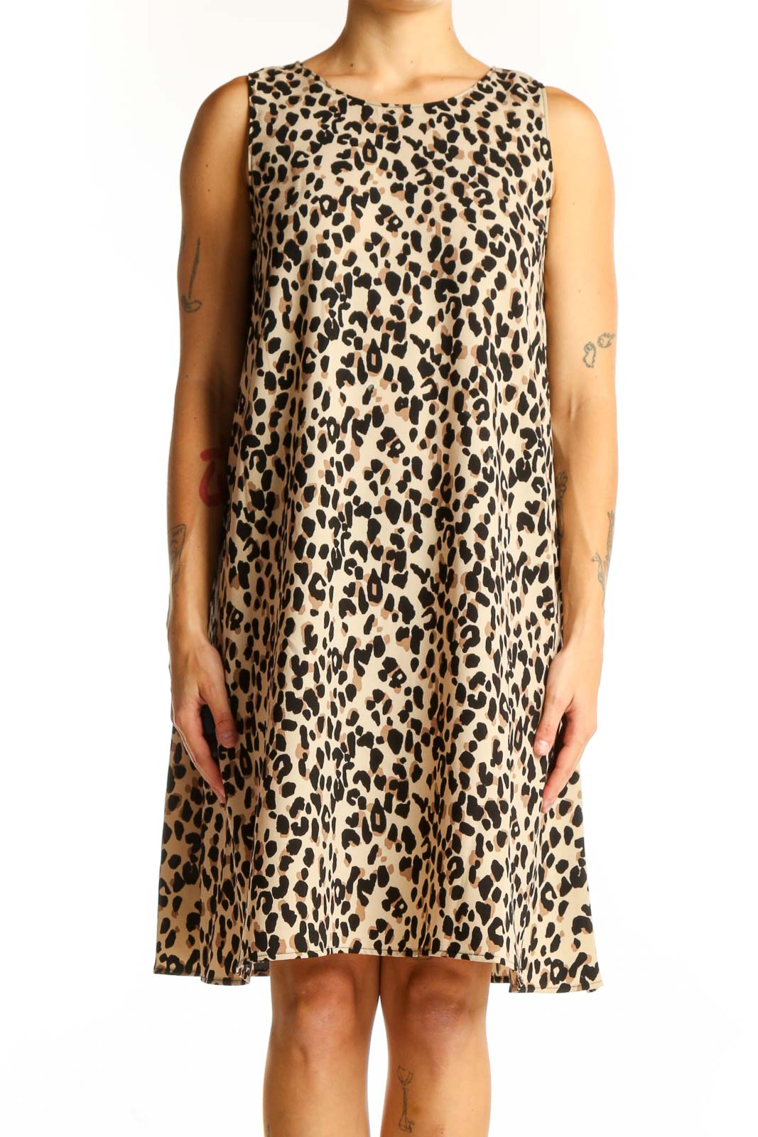 Front view of tan leopard print sleeveless shift dress by Halogen