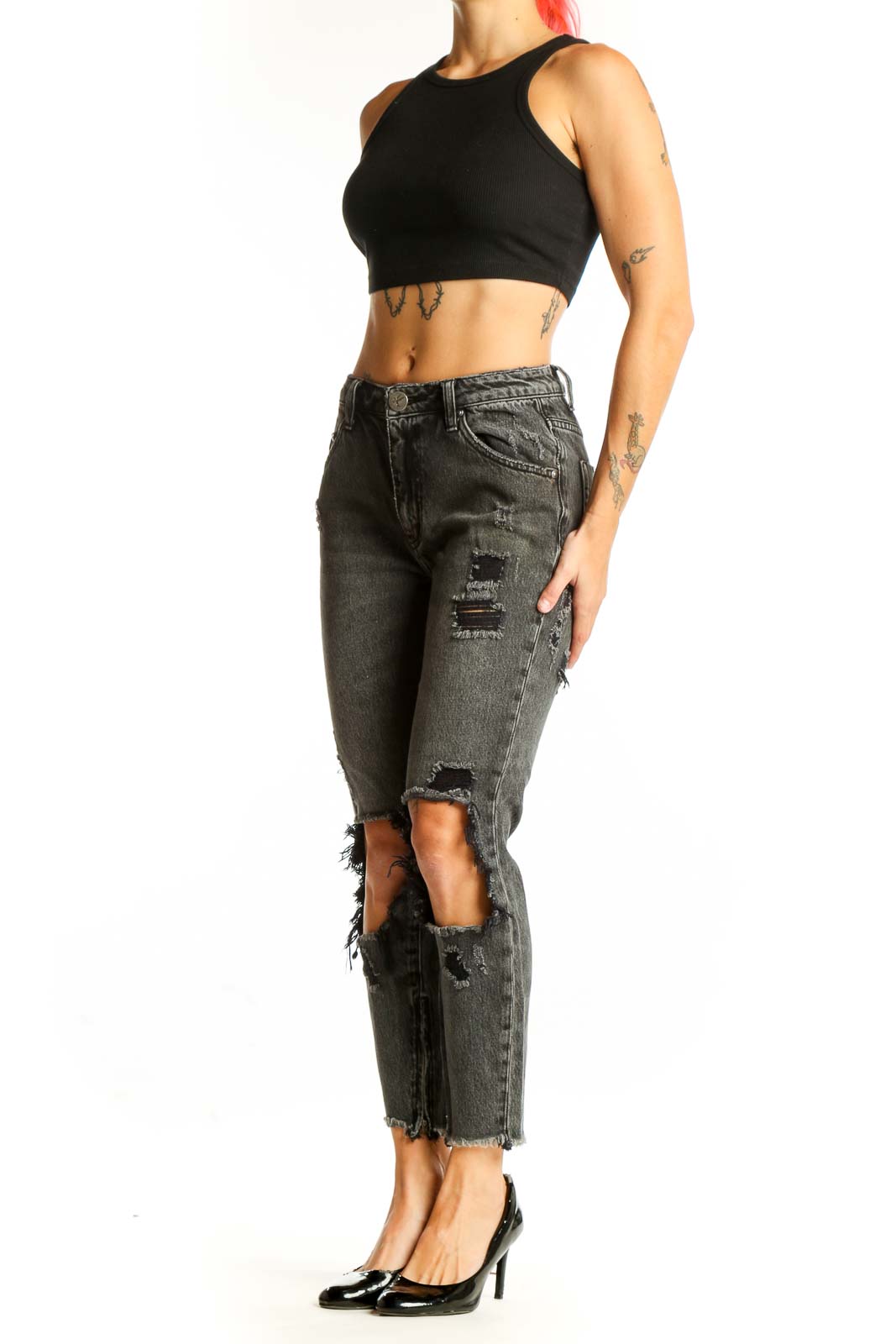 Front view of charcoal distressed high-waist jeans with knee cutouts