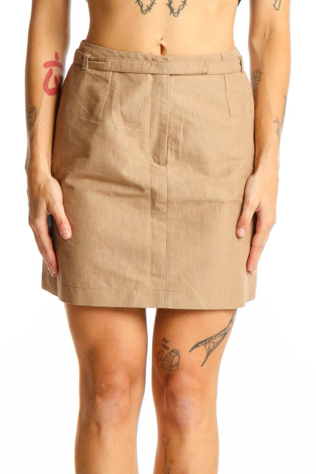 Front view of tan New York Industrie mini skirt with belt loops