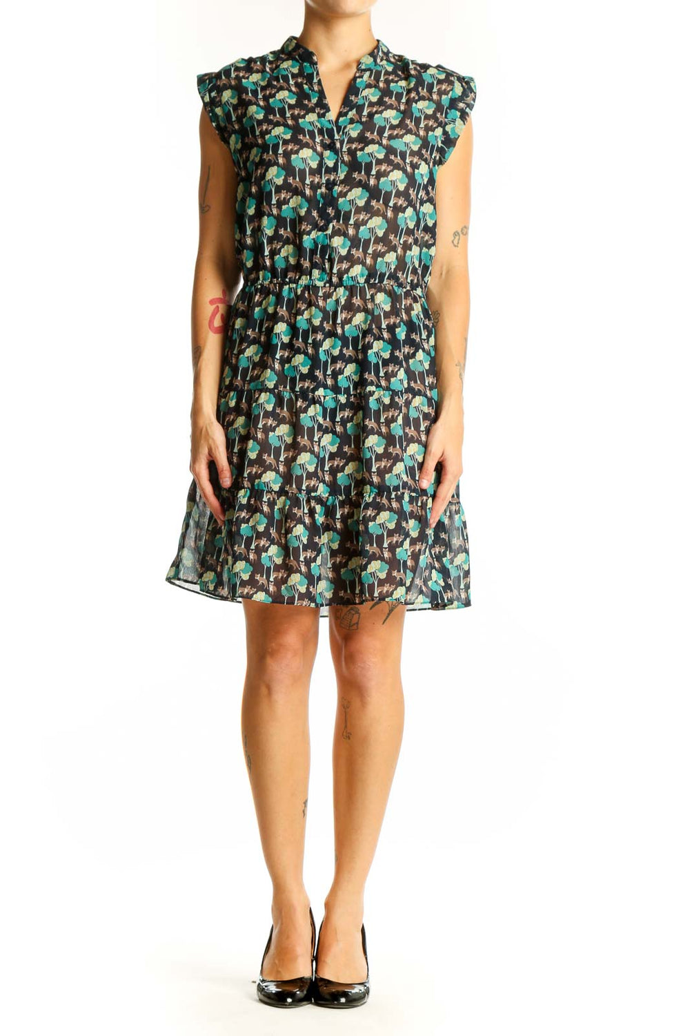 Front view of Gap green floral print sleeveless dress with V-neck and tiered skirt