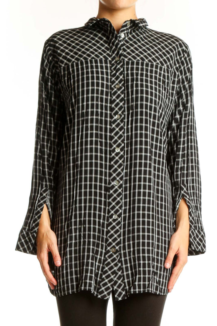 Front view of J.Jill black and white plaid button-up tunic