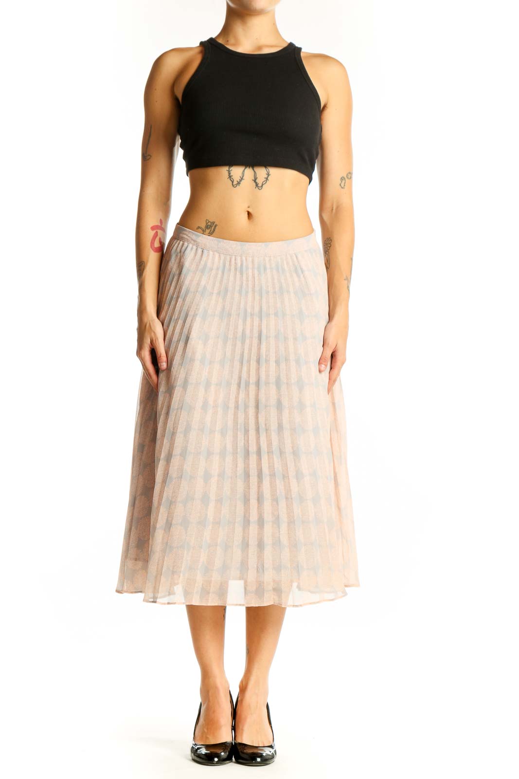 Front view of Halogen beige pleated midi skirt with checkered pattern