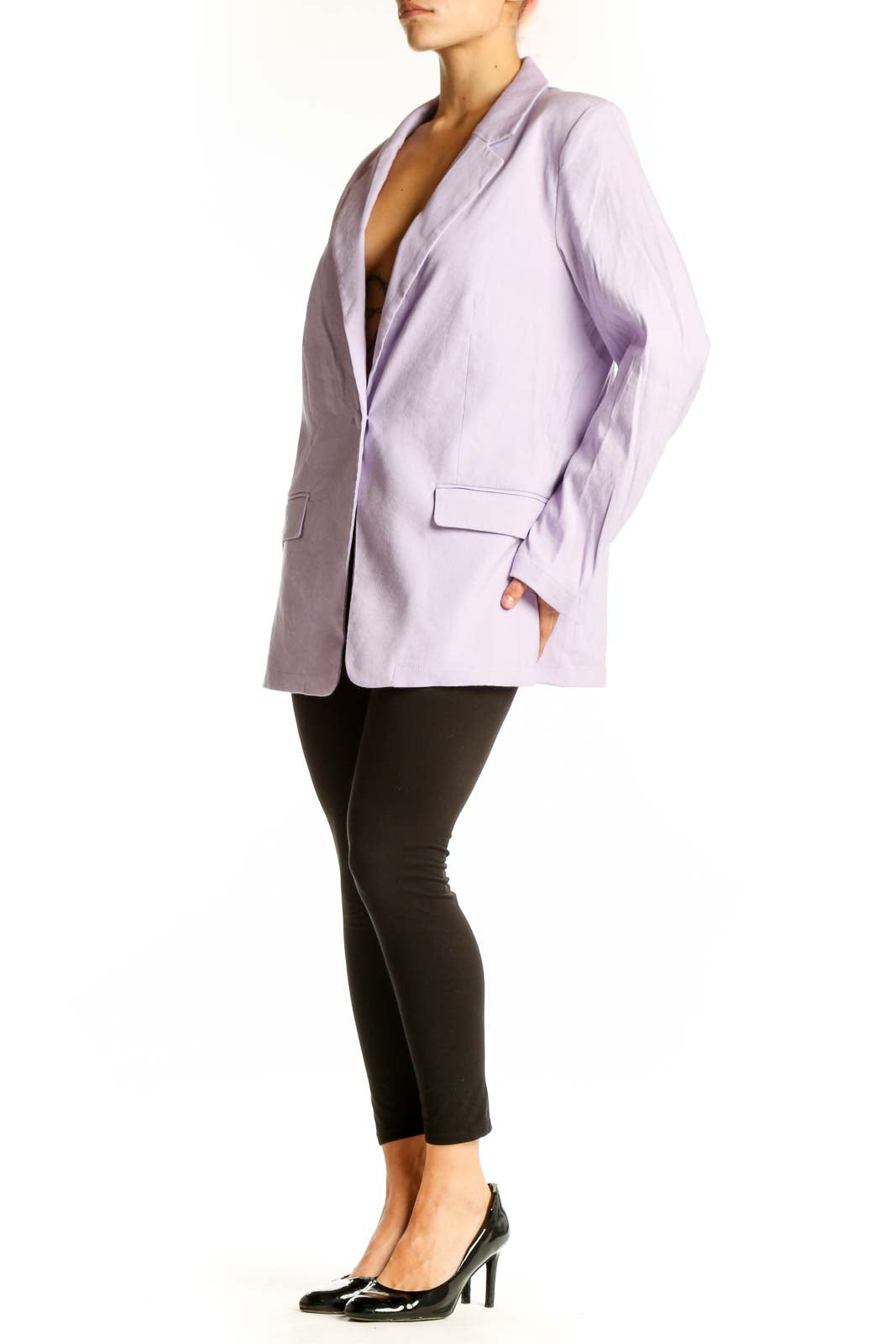 Front view of lavender Halston oversized linen-blend blazer
