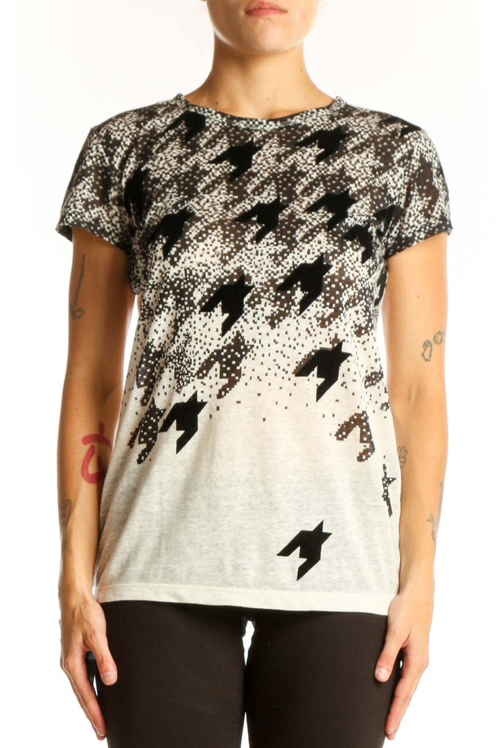Front view of Marc By Marc Jacobs white linen top with black houndstooth pattern