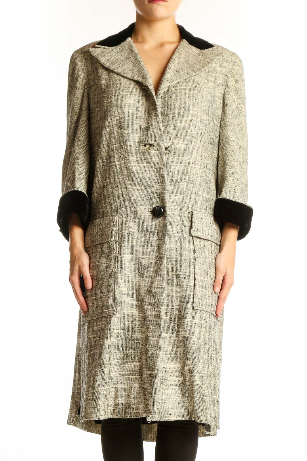 Front view of Roth Moor beige textured long coat with black collar