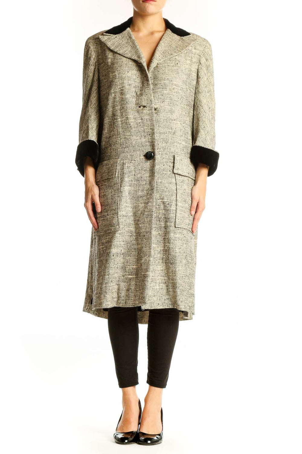 Front view of Roth Moor beige textured long coat with black collar