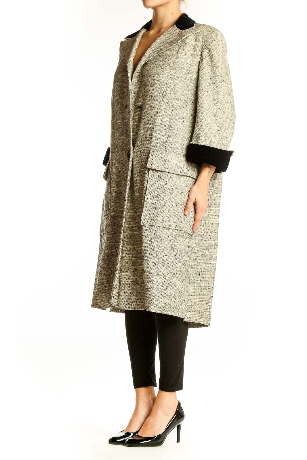 Front view of Roth Moor beige textured long coat with black collar