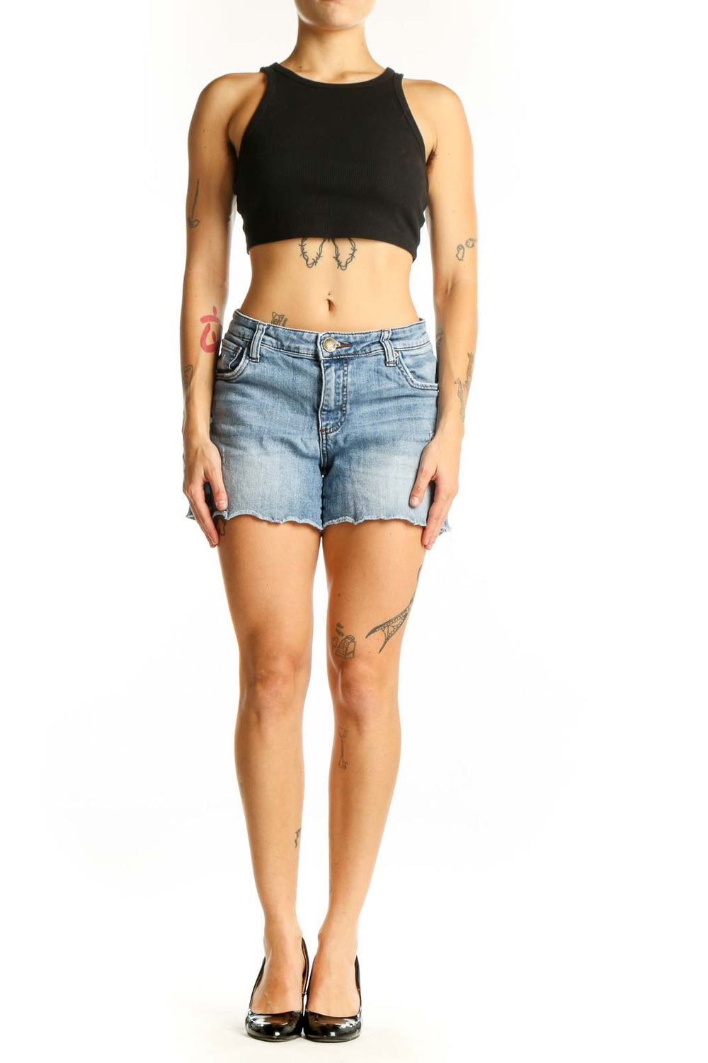 Front view of KUT from the Kloth light blue denim shorts with distressed hem