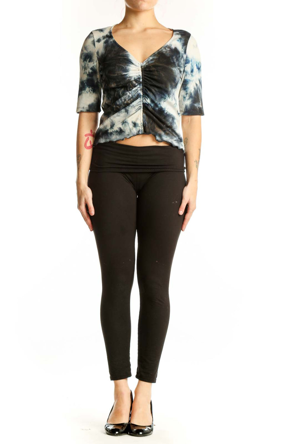 Blue tie-dye ruched crop top with V-neckline and three-quarter sleeves, front view
