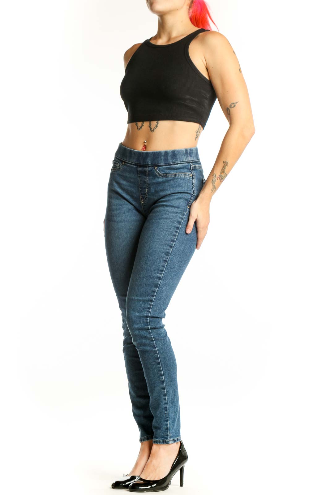 Blue medium wash skinny denim jeans front view, size S, Signature by Levi Strauss