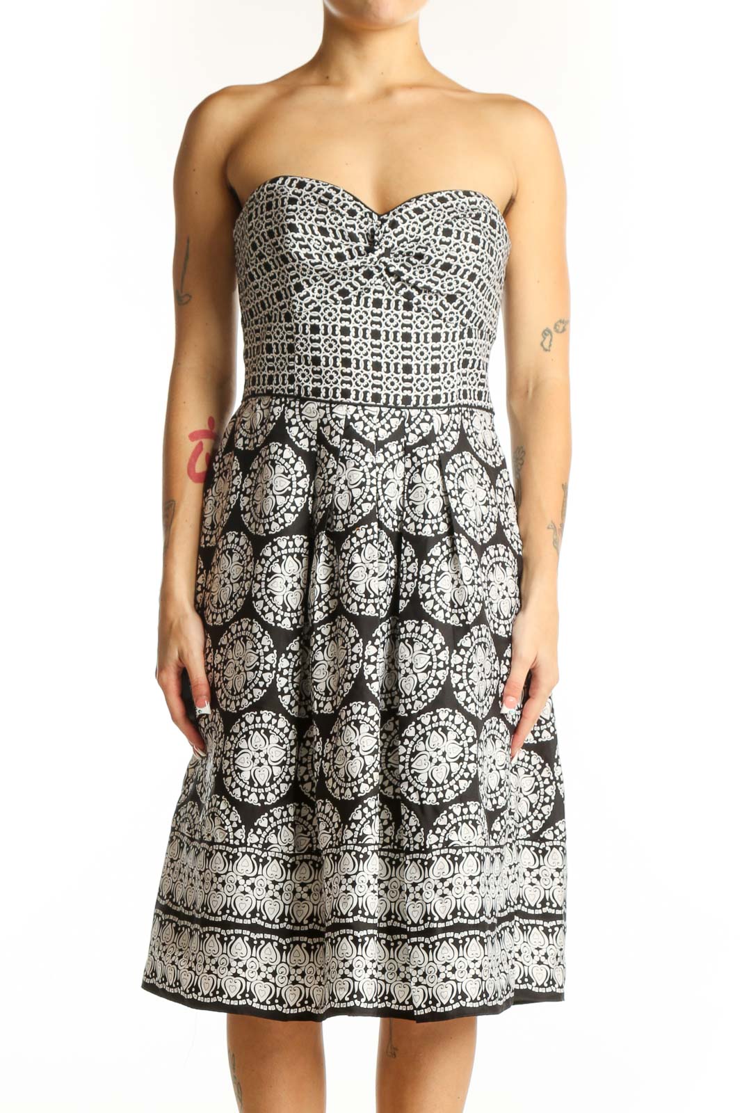 Front view of Black and White Geometric Strapless Dress from White House Black Market