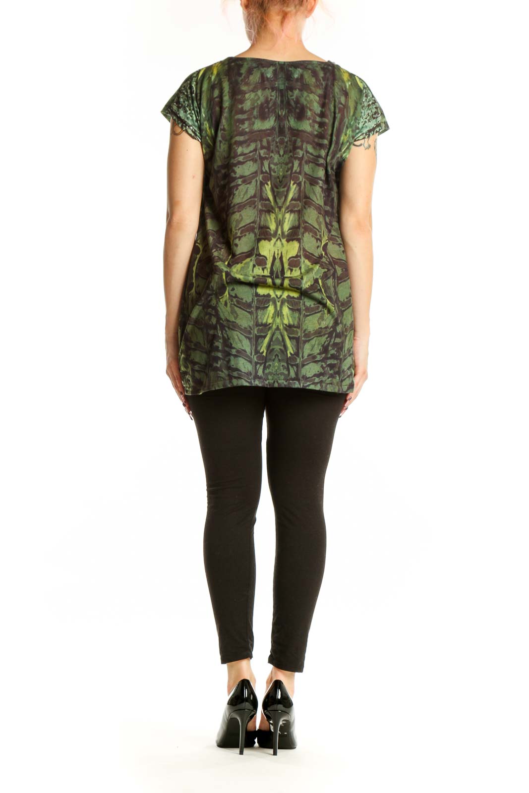 Kenneth Cole New York green ornamental print short sleeve top, back view showing relaxed fit