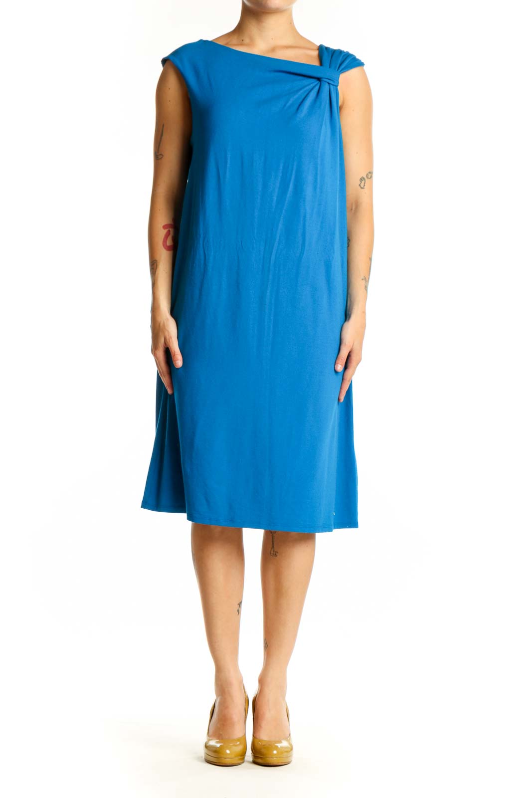 Shop Ann Taylor Clothing and Dresses at SilkRoll. Trade with us!