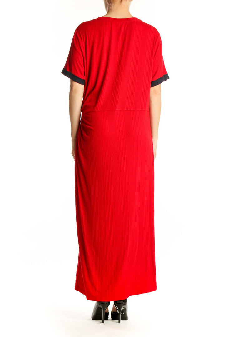 Shop Tommy Hilfiger Clothing and Dresses at SilkRoll. Trade with us!