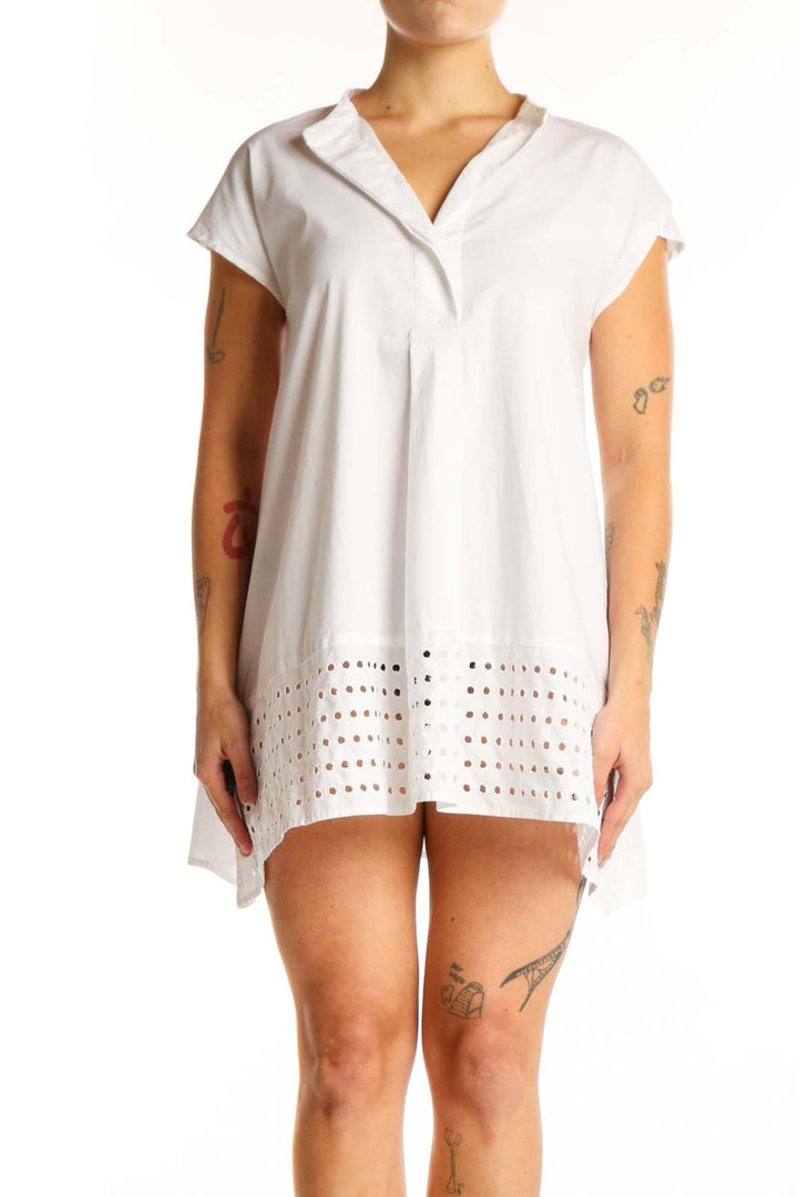White eyelet shift dress with short sleeves and V-neckline by Simply Vera Vera Wang, front view